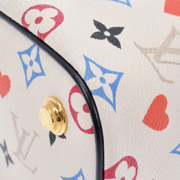Louis Vuitton Monogram Game On Vanity White Leather Handbag - Picture 7 of 9